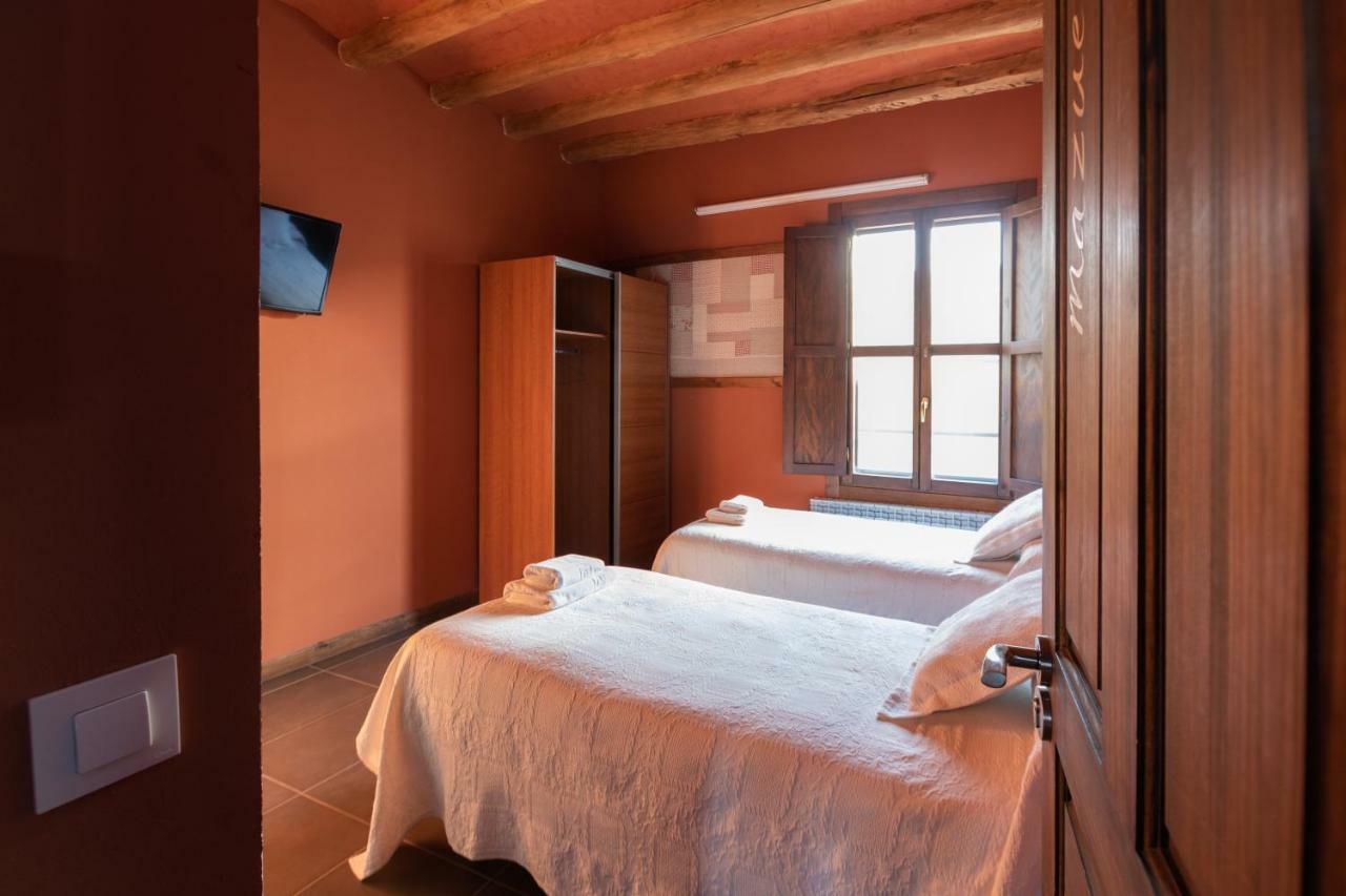 La Casa Azul Guest House Alcanadre Exterior photo